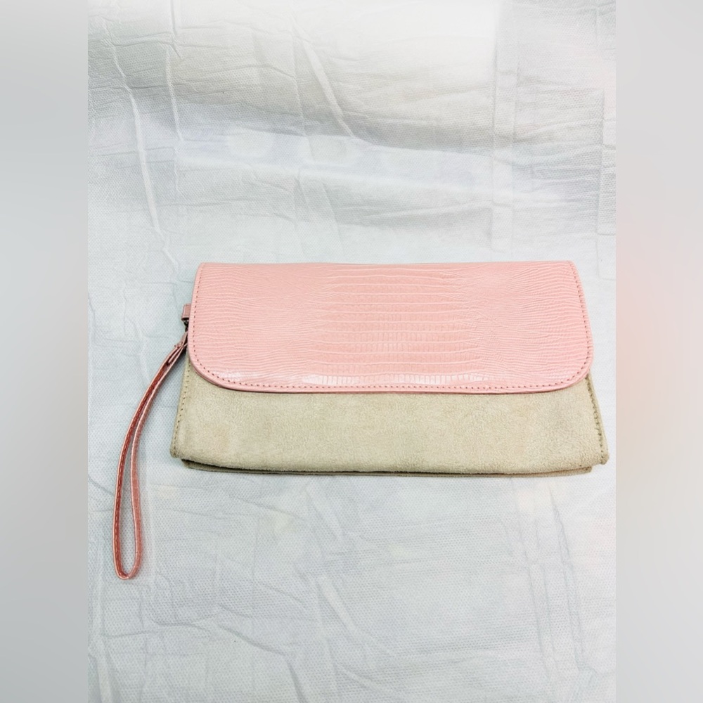 Realities Clutch / Wristlet